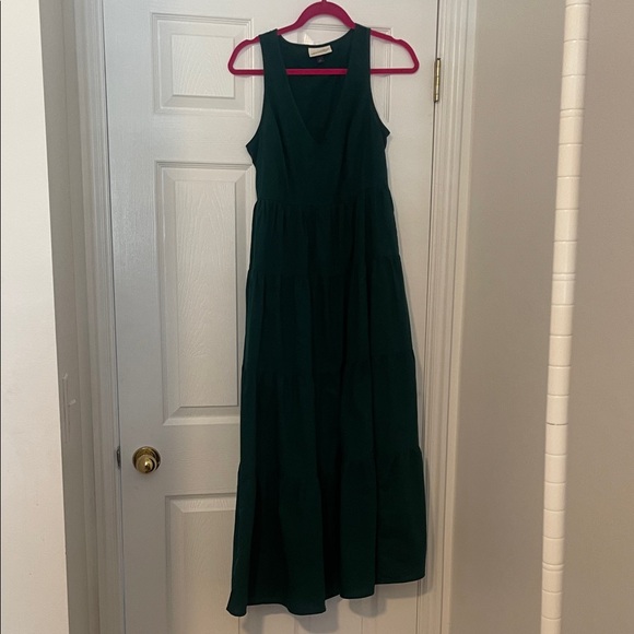 Universal Thread | Dresses | Universal Thread Dark Green Maxi Dress |  Poshmark